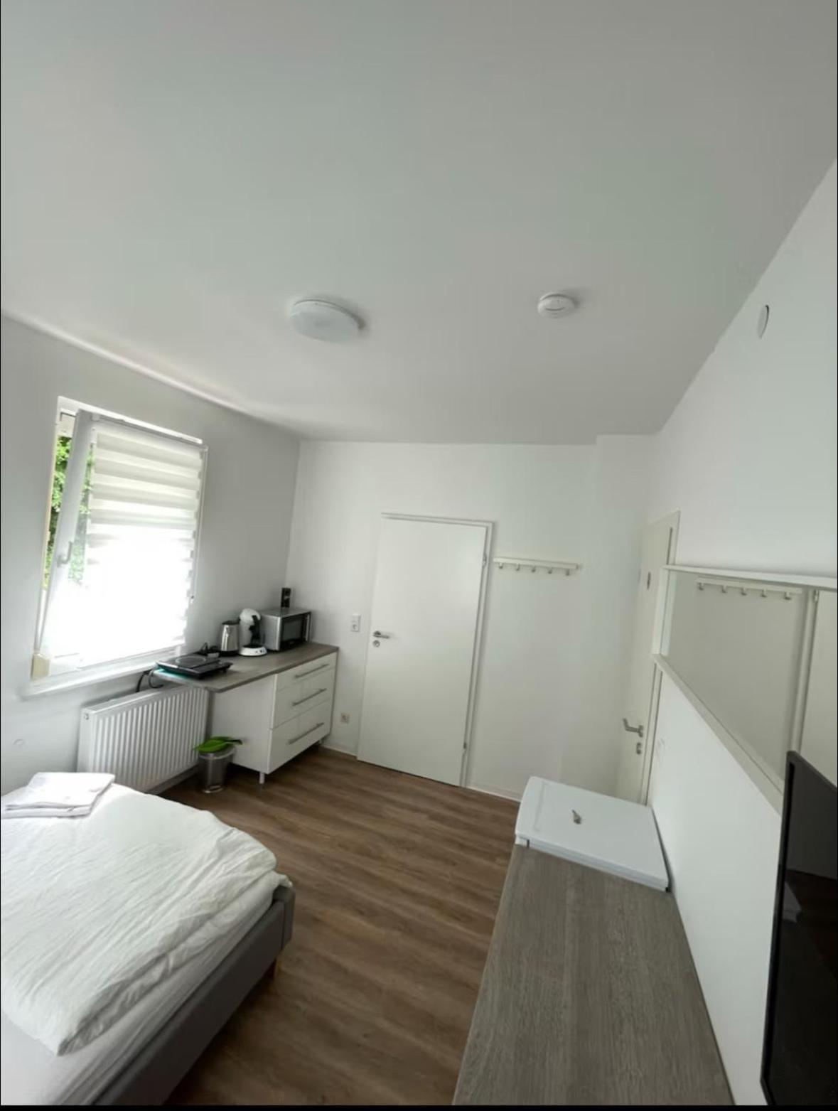 Apartment Хайлброн Екстериор снимка